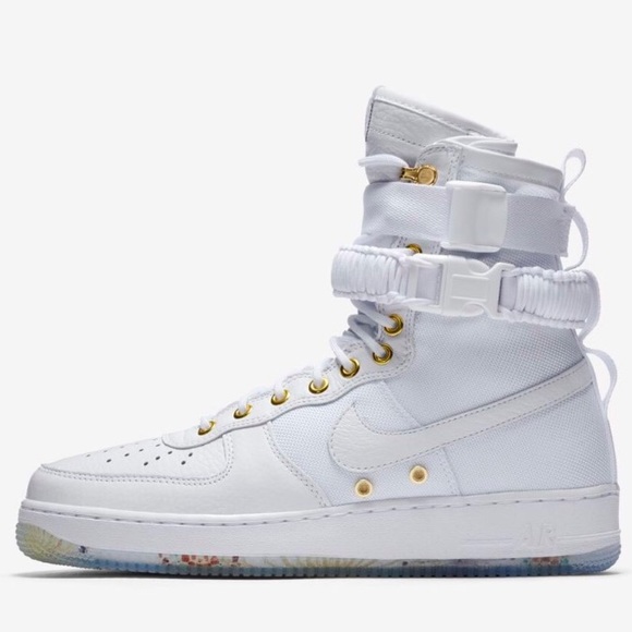 Nike airforce 1 lunar new year sneakers - Picture 1 of 4